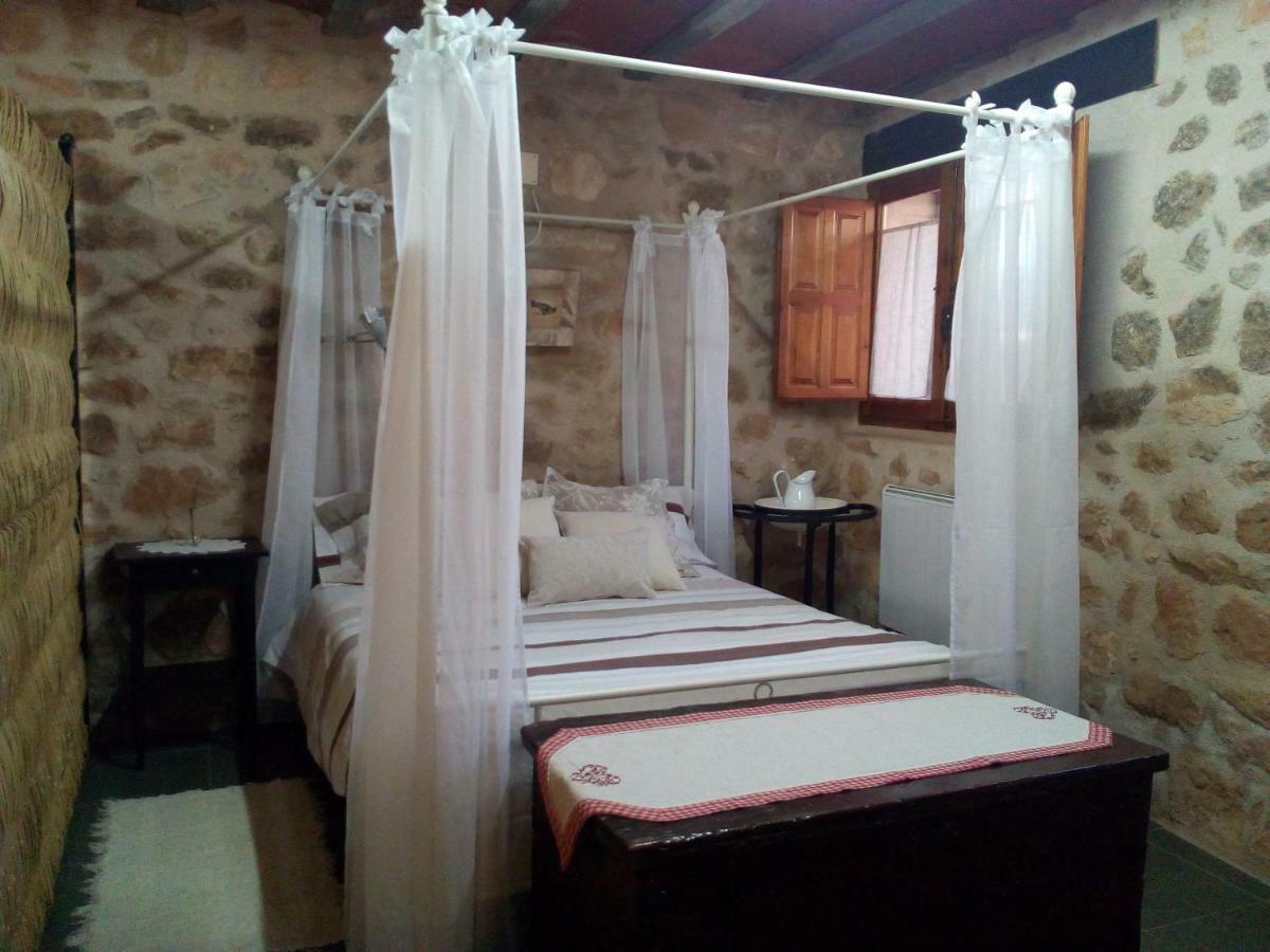 Casa De Vacances La Vella Era Arnés Екстериор снимка